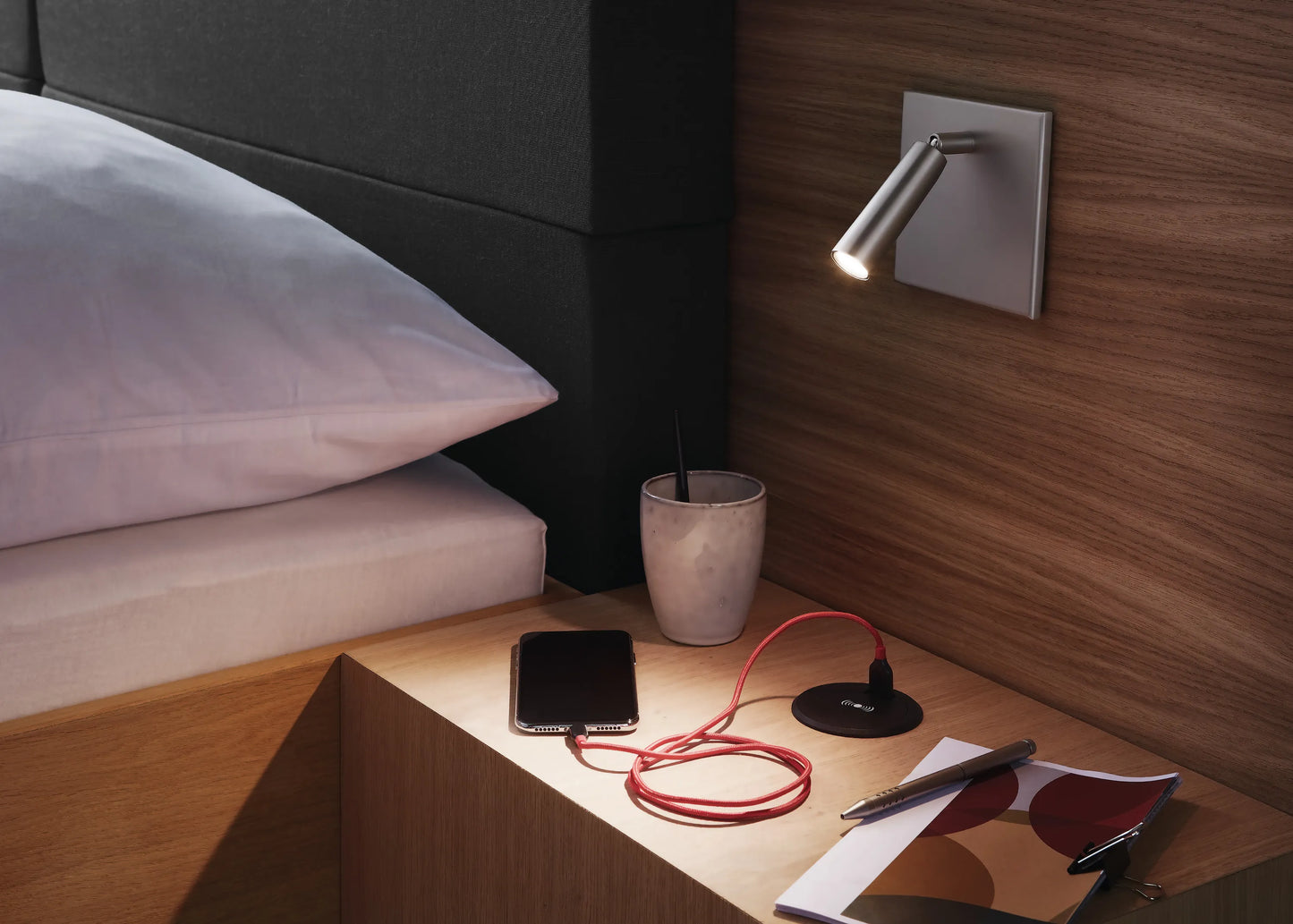 Qi Fast-Charger 18W incl. extra USB-C oplader