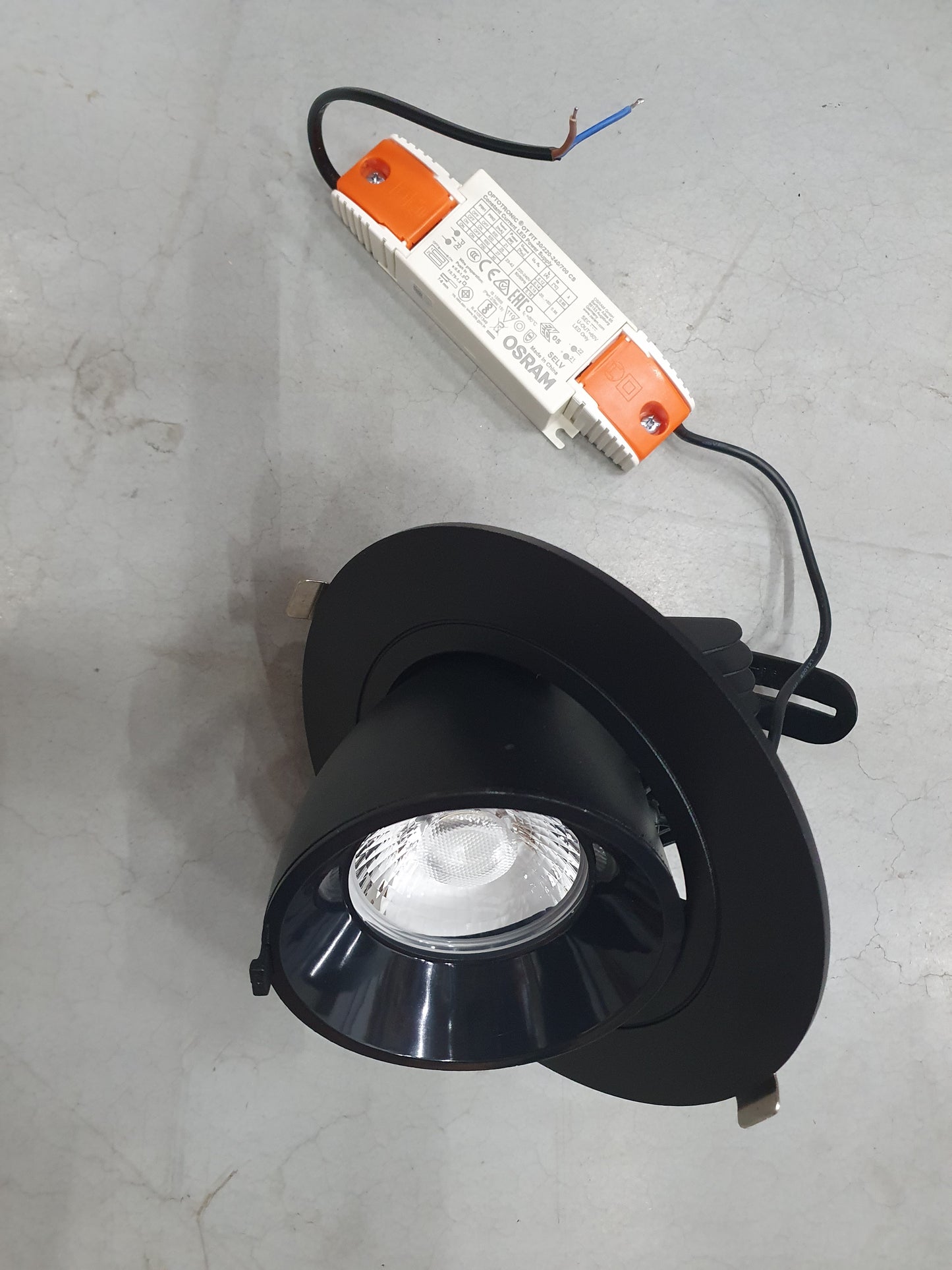 LED CDM-T Cyrus 30W Fish 26ø