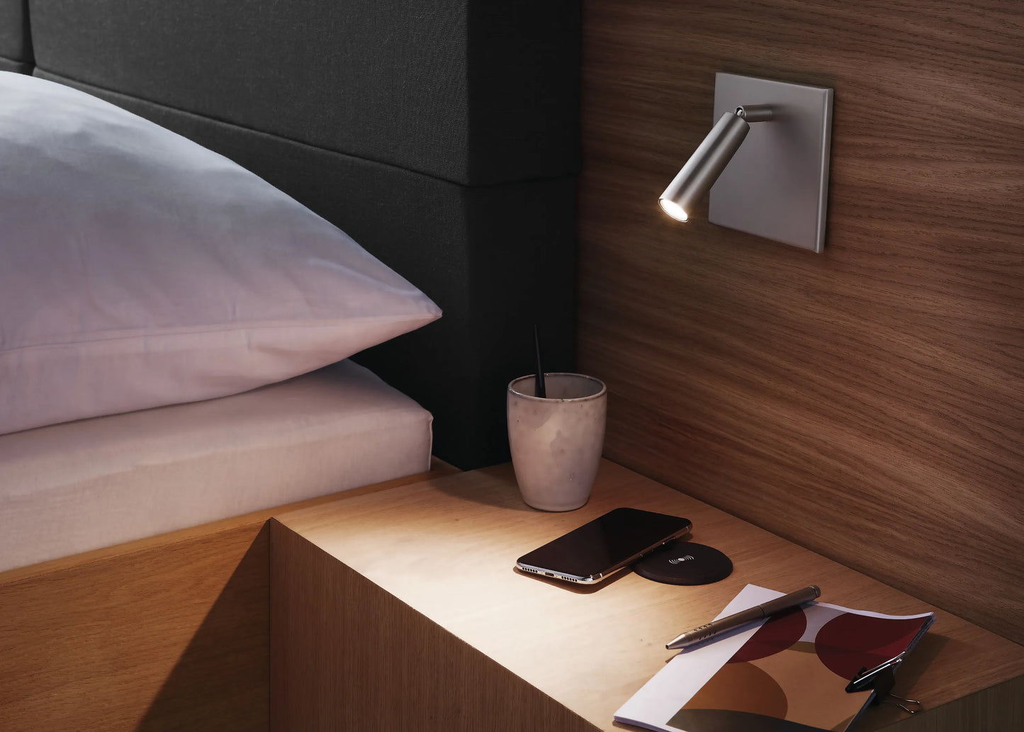 Qi Fast-Charger 18W incl. extra USB-C oplader