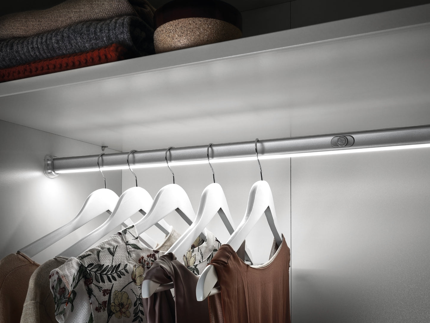 LED garderobestang 1000mm 9,5W nw