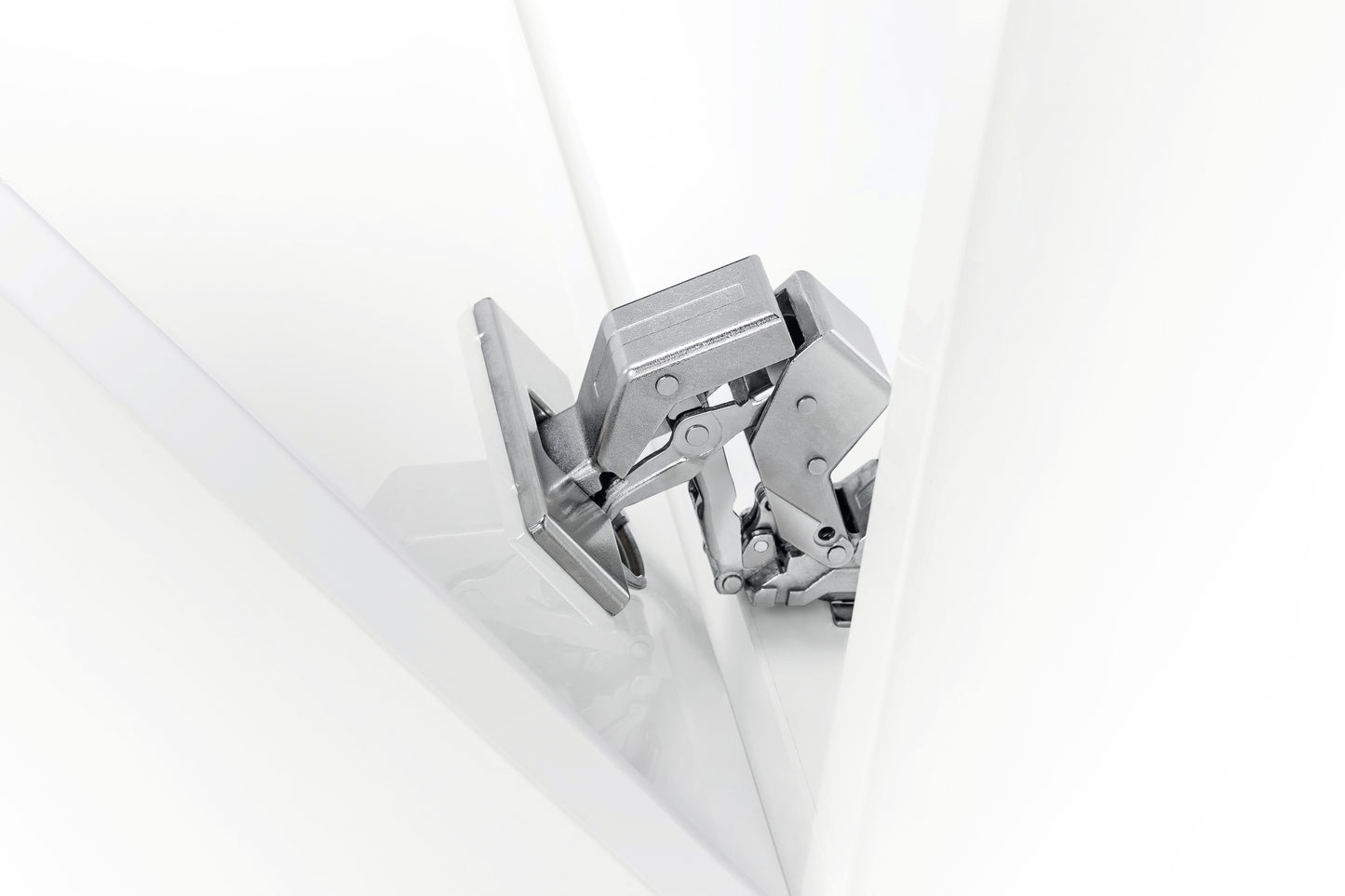 Tiomos scharnier M9 110° B